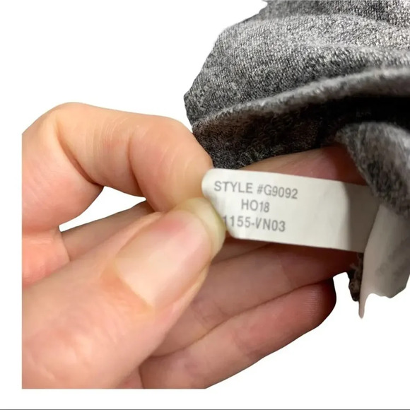 Madewell v neck  2XL t shirt - Picture 5 of 5